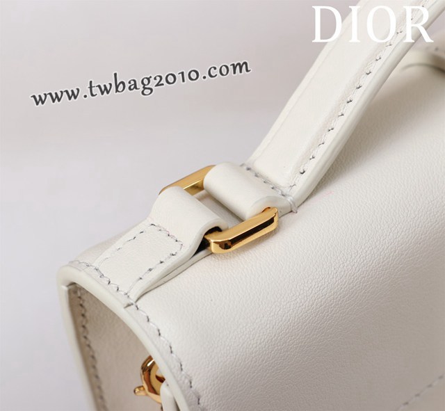 Dior专柜2024新款迪奥高仿原单Miss Montaigne迷你链条手袋 djfk1561